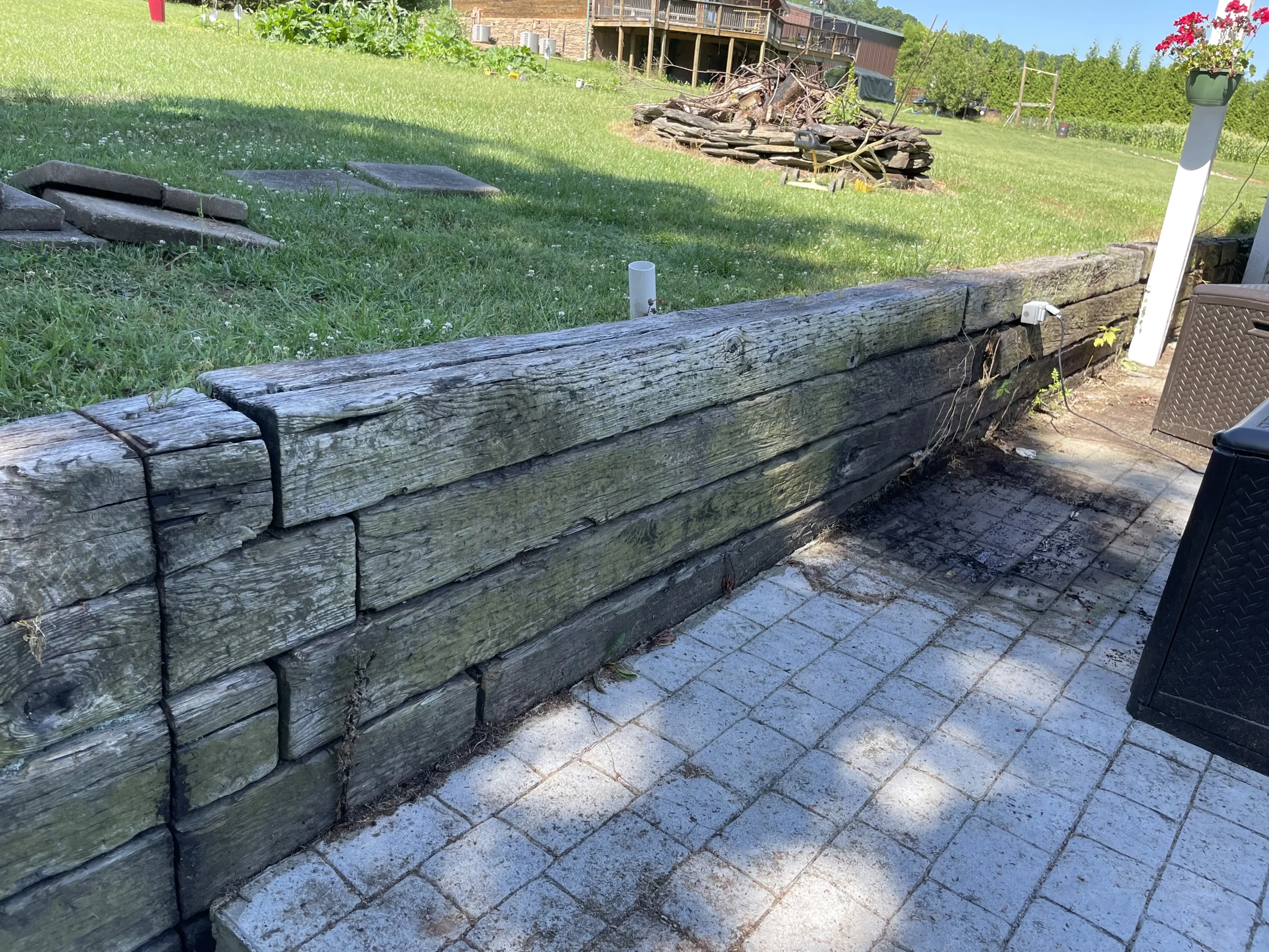 retaining wall before new construction